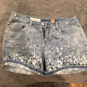 Pilcro splatter shorts